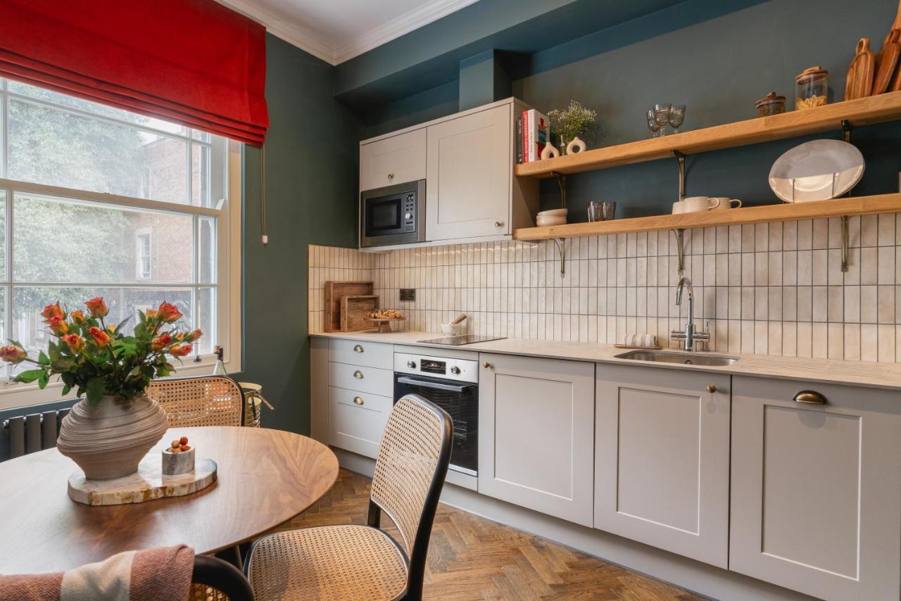 The Cotham Arms Apartments Бристол Екстериор снимка