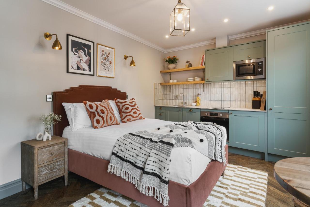 The Cotham Arms Apartments Бристол Екстериор снимка